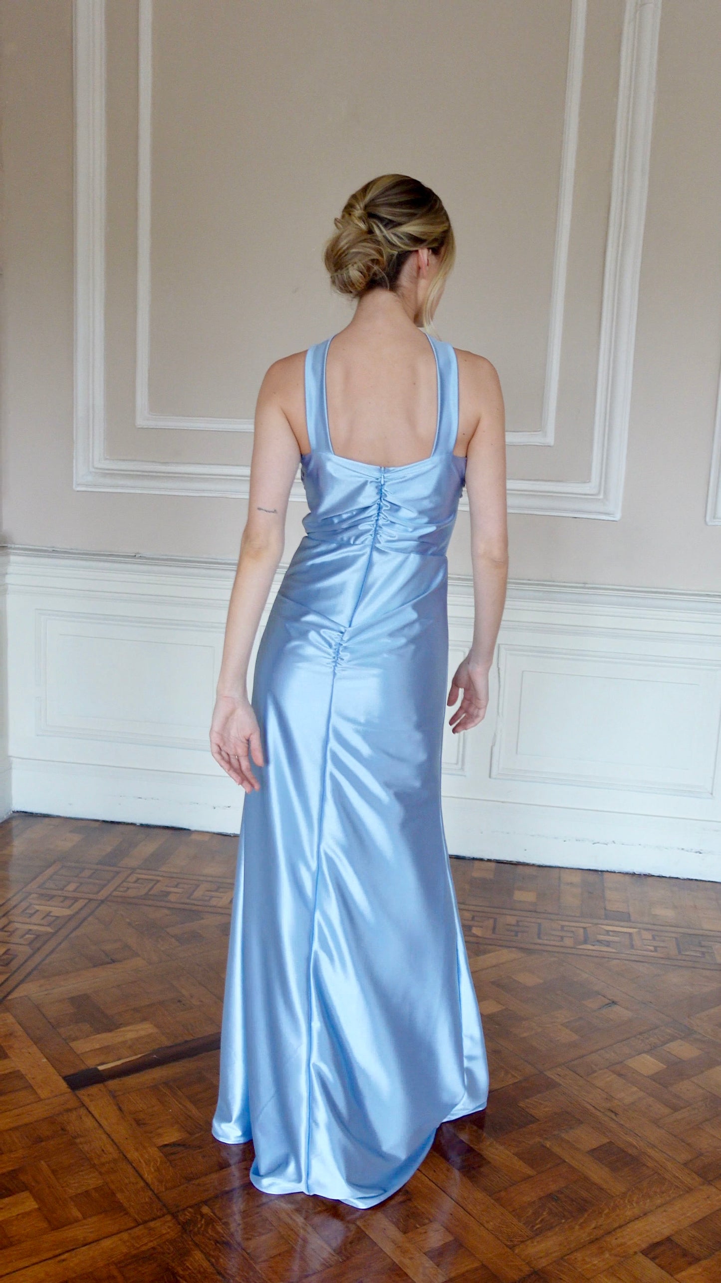 EUGENIA baby blue